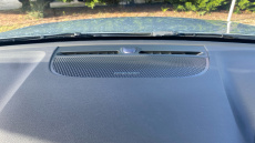 Volvo XC40 2.0 B4P Ultimate Dark 5dr Auto Petrol Estate